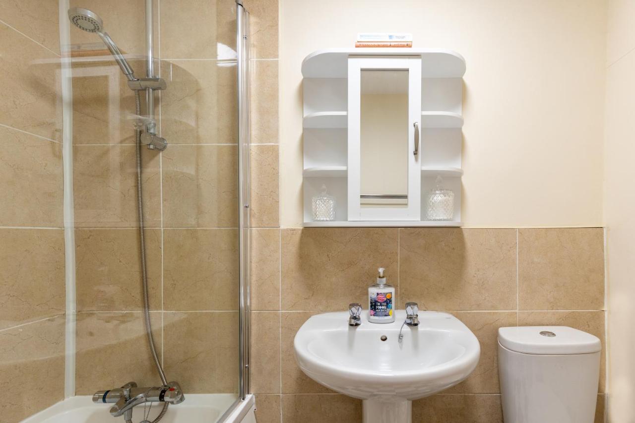 Ilkley Place Luaran gambar
